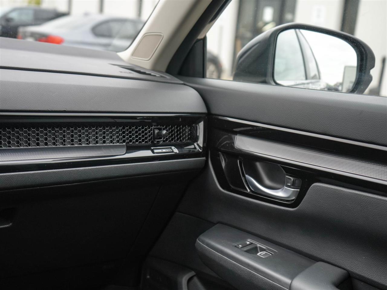 2023 Honda CR-V SPORT AWD | NO ACCIDENTS | SUNROOF | BLIND SPOT Photo