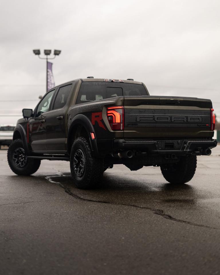 2025 Ford F-150 Raptor® Photo5
