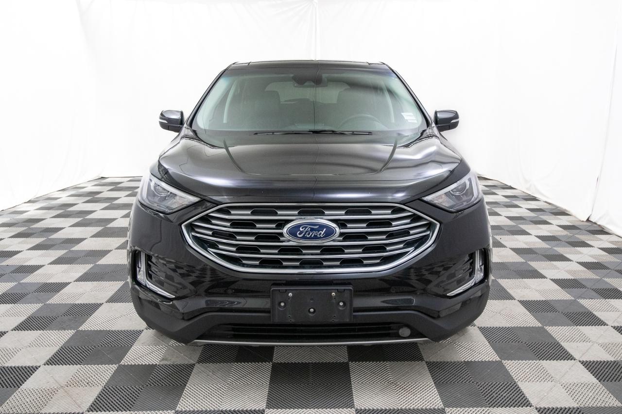 2023 Ford Edge Titanium AWD Photo
