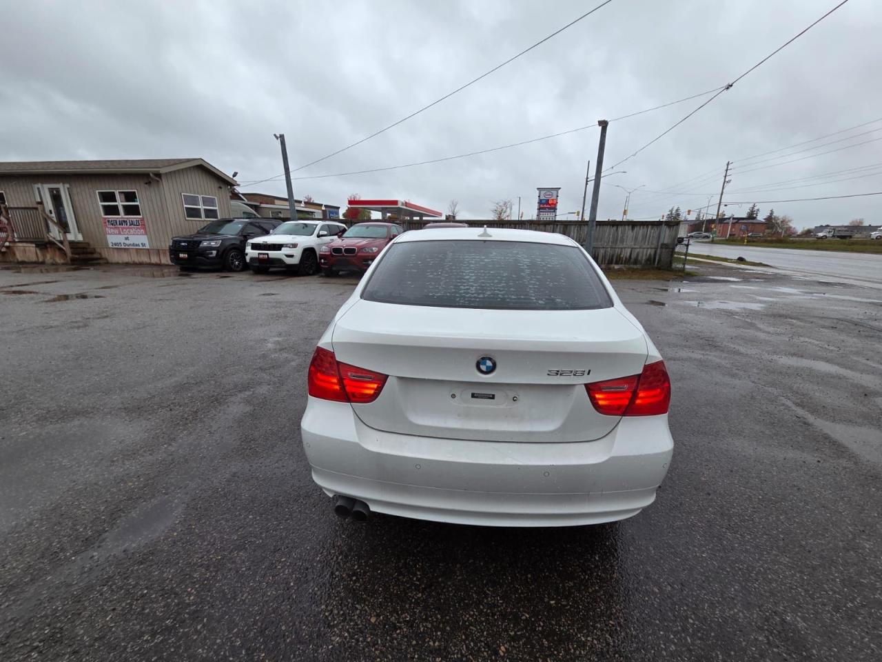 2011 BMW 3 Series 328i, RUNS AND DRIVES GREAT, AWD, AS IS - Photo #4
