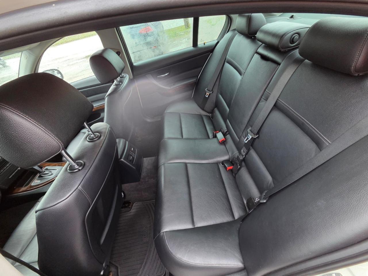 2011 BMW 3 Series 328i, RUNS AND DRIVES GREAT, AWD, AS IS - Photo #11