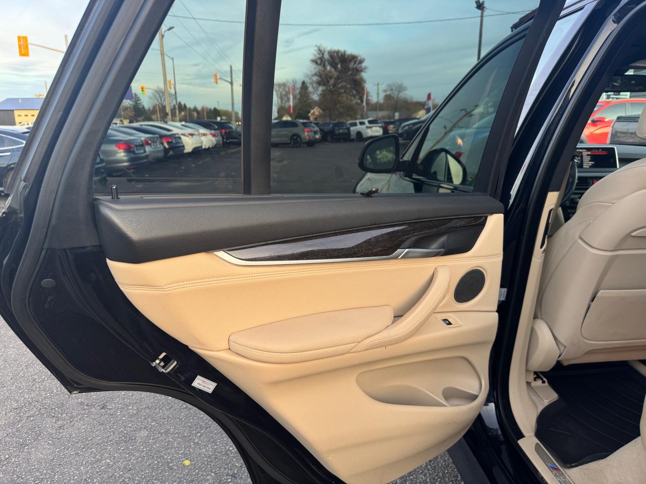 2015 BMW X5 xDrive35i MPACKAGE Photo