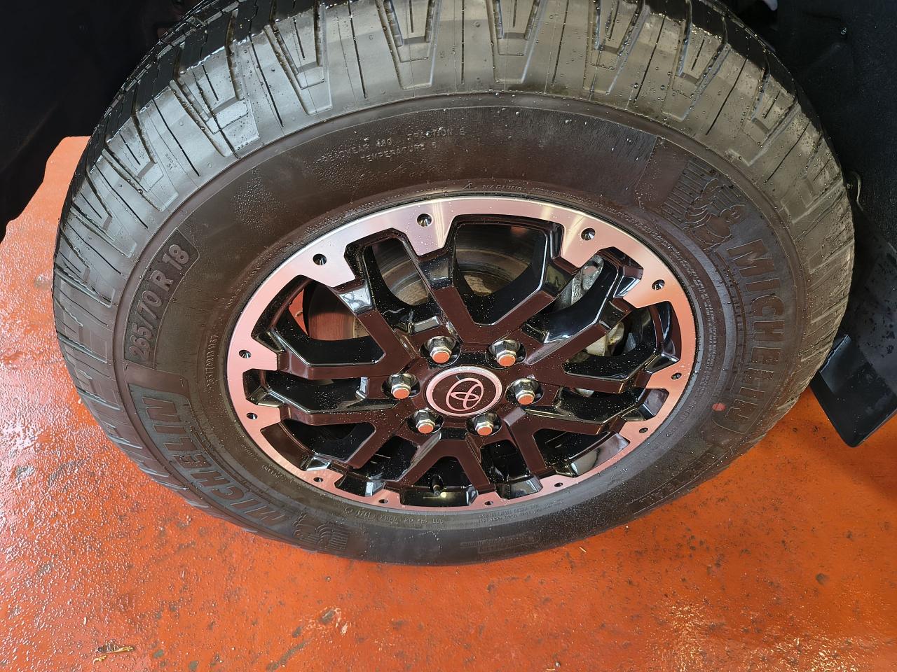 2024 Toyota Tundra Limited  Photo0