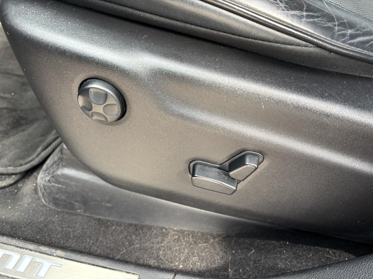 2015 Jeep Grand Cherokee 4WD 4dr Summit Photo