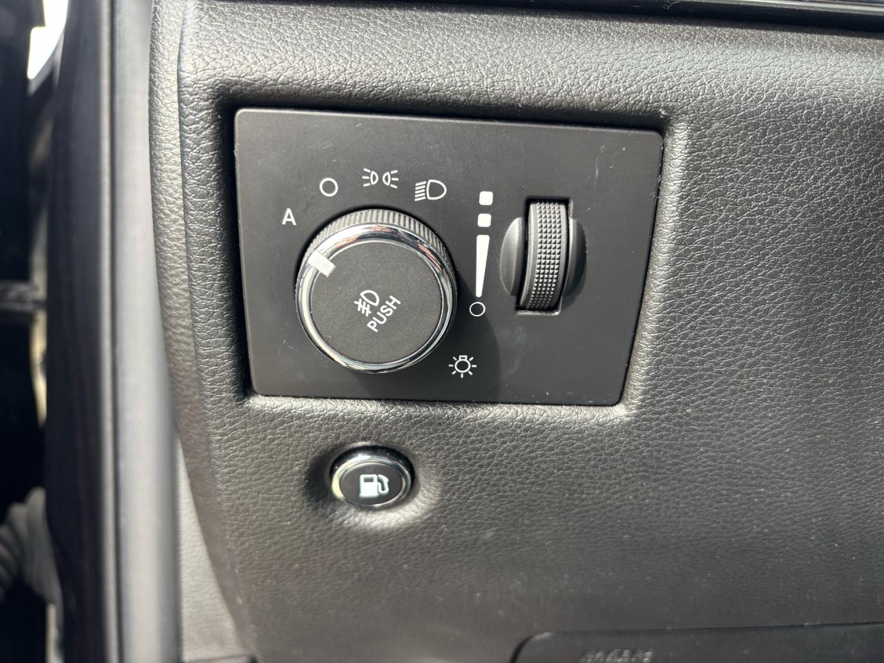 2015 Jeep Grand Cherokee 4WD 4dr Summit Photo