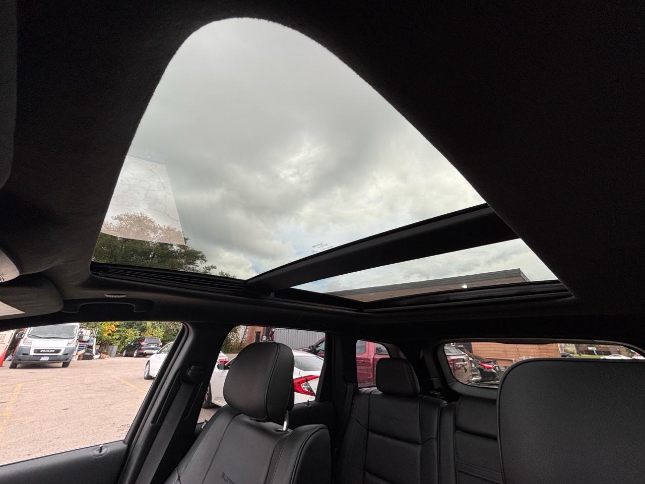 2015 Jeep Grand Cherokee 4WD 4dr Summit Photo