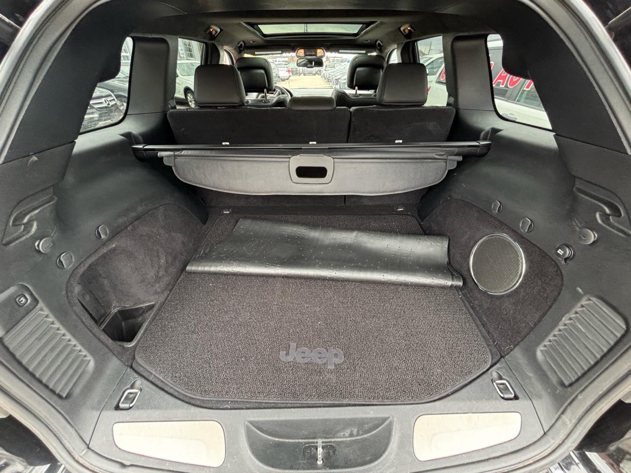 2015 Jeep Grand Cherokee 4WD 4dr Summit Photo