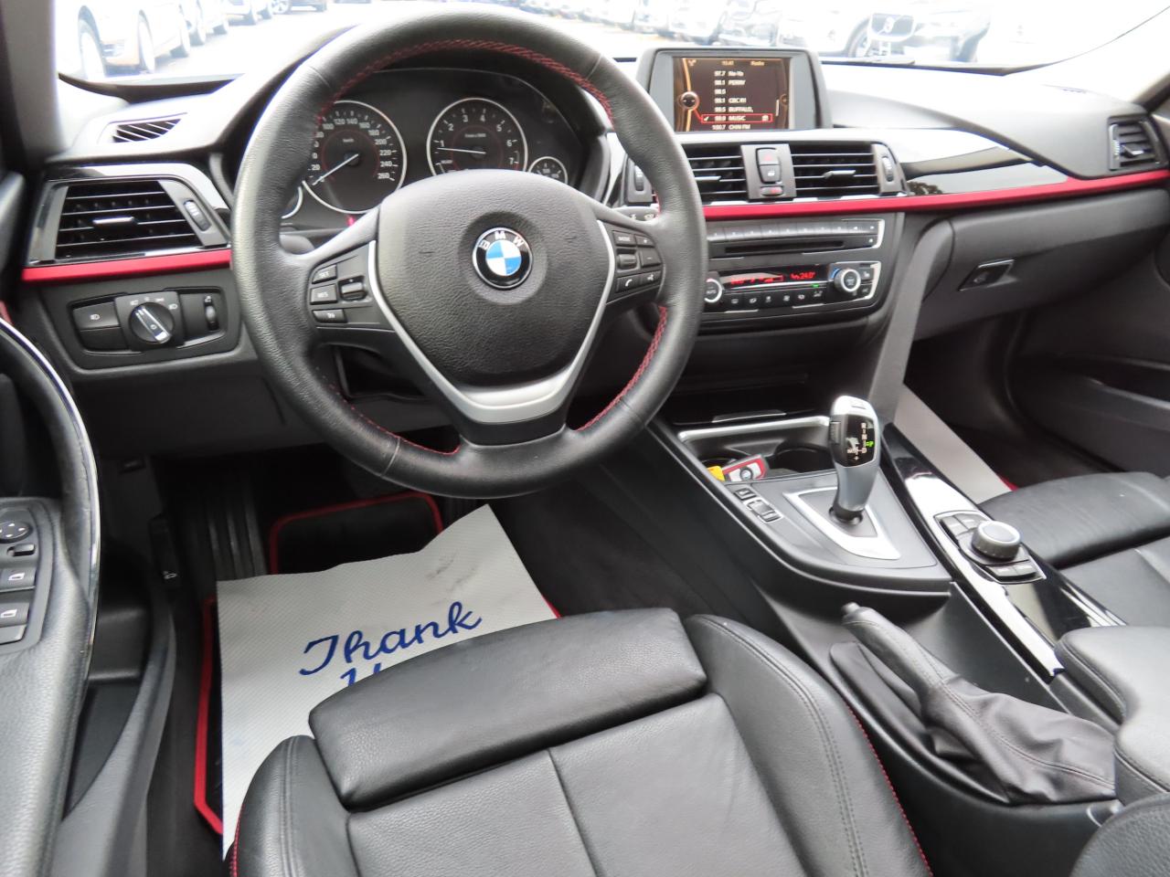 2014 BMW 3 Series 320i XDRIVE AWD - LEATHER - SUNROOF !!! Photo