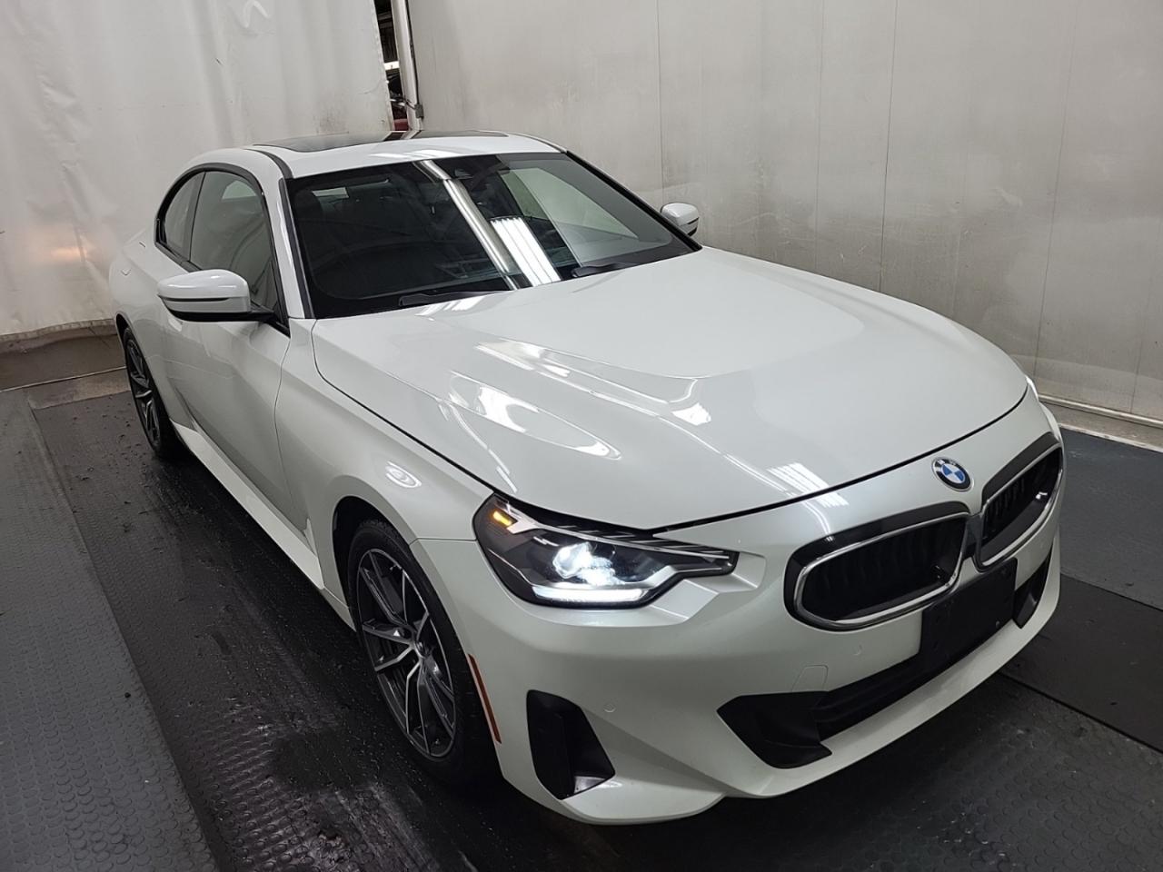 Used 2024 BMW 2 Series 230I XDRIVE COUPE-NAVI-LEATHER-SUNROOF !!! for sale in Burlington, ON