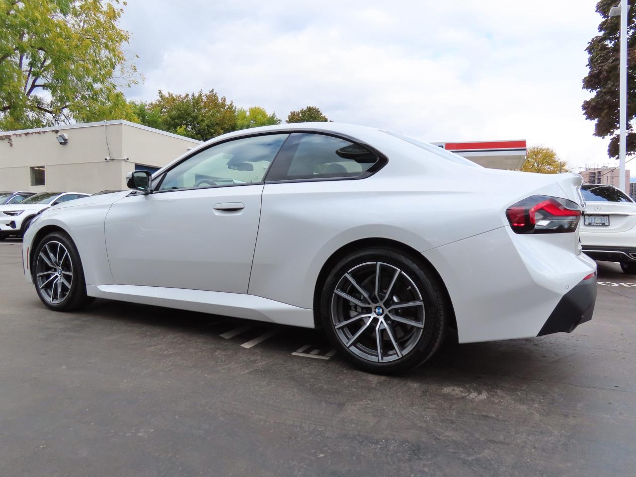 2024 BMW 2 Series 230I XDRIVE COUPE-NAVI-LEATHER-SUNROOF !!! Photo