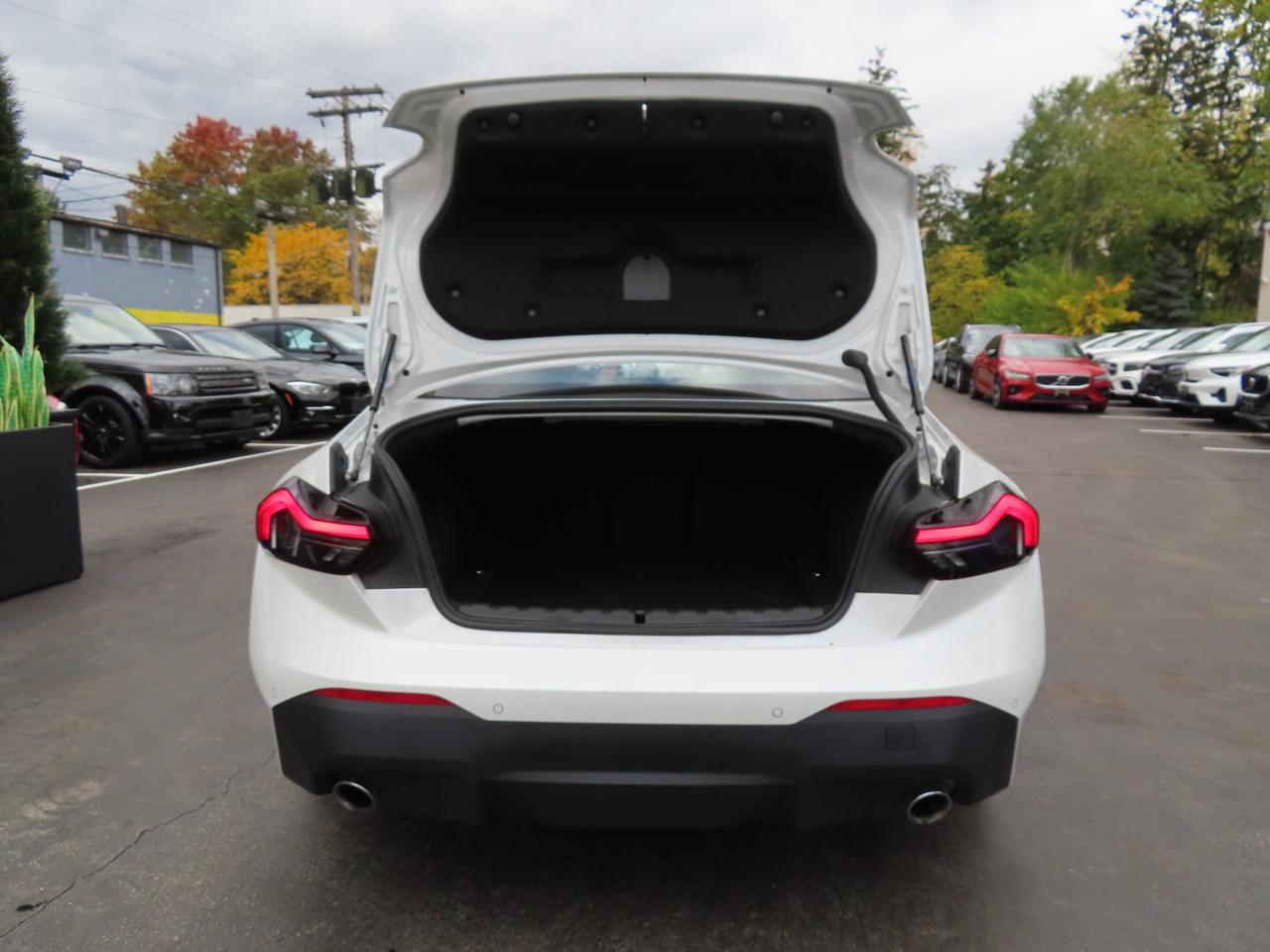 2024 BMW 2 Series 230I XDRIVE COUPE-NAVI-LEATHER-SUNROOF !!! Photo