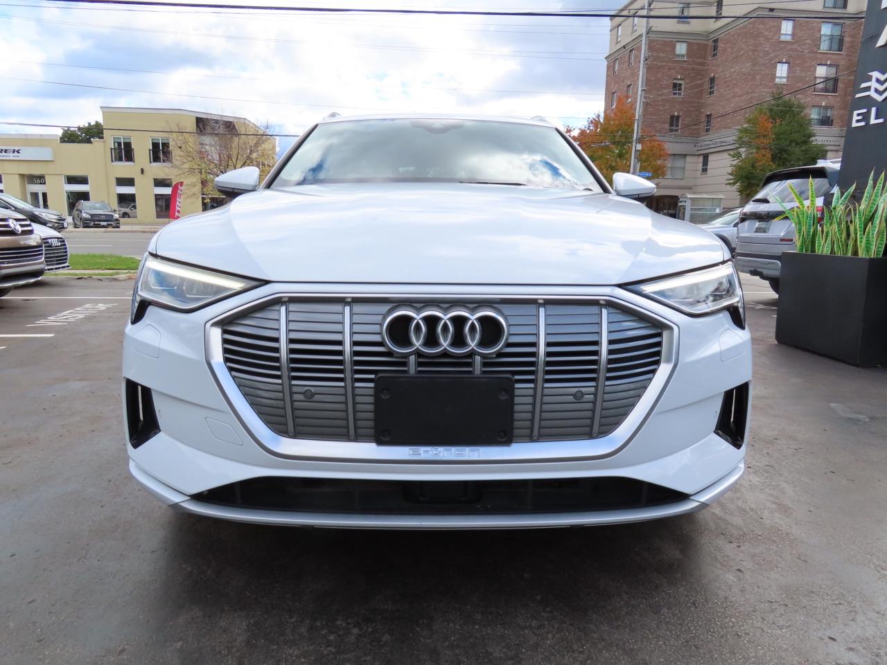 2019 Audi E-Tron PROGRESSIV QUATTRO - Navigation System - Blind Spot Monitor !!! Photo2