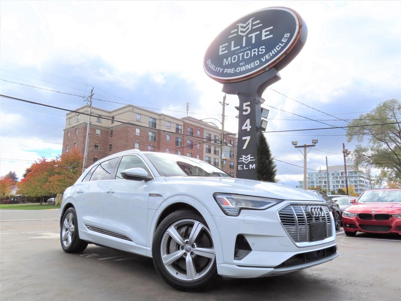 Used 2019 Audi E-Tron PROGRESSIV QUATTRO - Navigation System - Blind Spot Monitor !!! for sale in Burlington, ON
