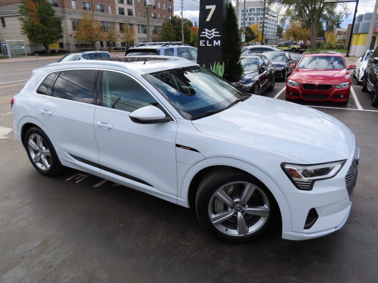 2019 Audi E-Tron PROGRESSIV QUATTRO - Navigation System - Blind Spot Monitor !!! Photo