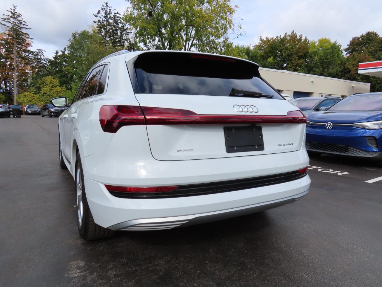 2019 Audi E-Tron PROGRESSIV QUATTRO - Navigation System - Blind Spot Monitor !!! Photo