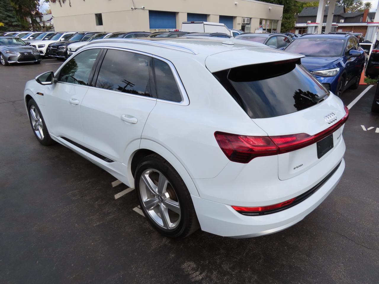 2019 Audi E-Tron PROGRESSIV QUATTRO - Navigation System - Blind Spot Monitor !!! Photo