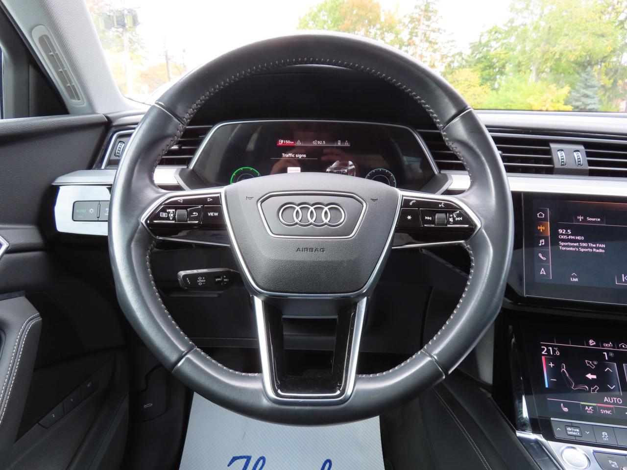 2019 Audi E-Tron PROGRESSIV QUATTRO - Navigation System - Blind Spot Monitor !!! Photo