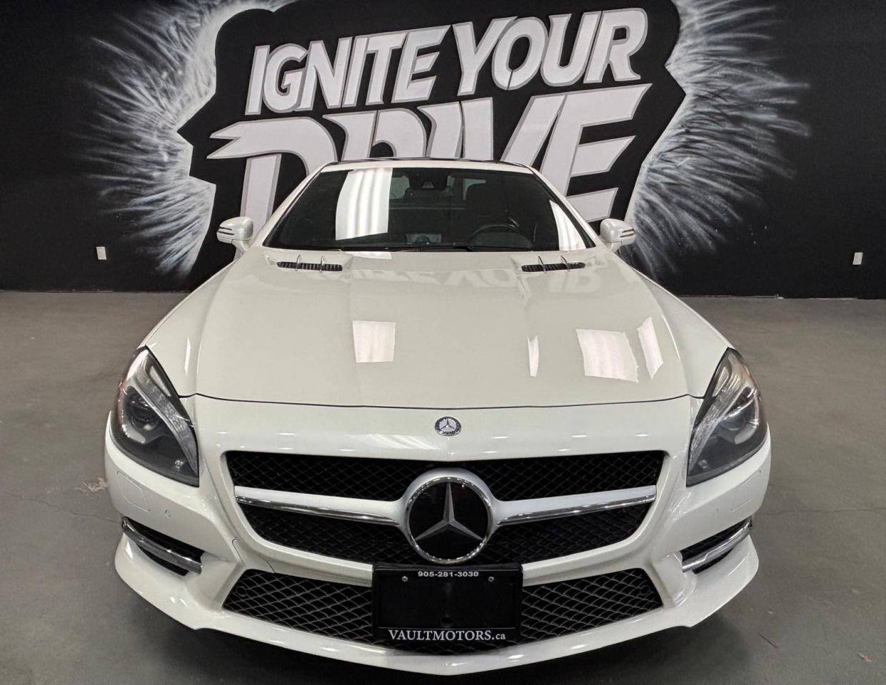 2014 Mercedes-Benz SL-Class 2dr Roadster SL 550 REBUILT $0 % DOWN FINANCE OAC Photo