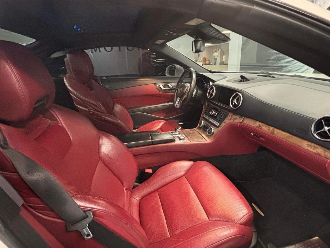 2014 Mercedes-Benz SL-Class 2dr Roadster SL 550 REBUILT $0 % DOWN FINANCE OAC Photo