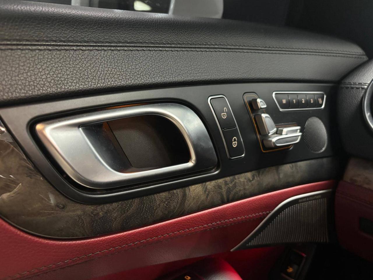 2014 Mercedes-Benz SL-Class 2dr Roadster SL 550 REBUILT $0 % DOWN FINANCE OAC Photo