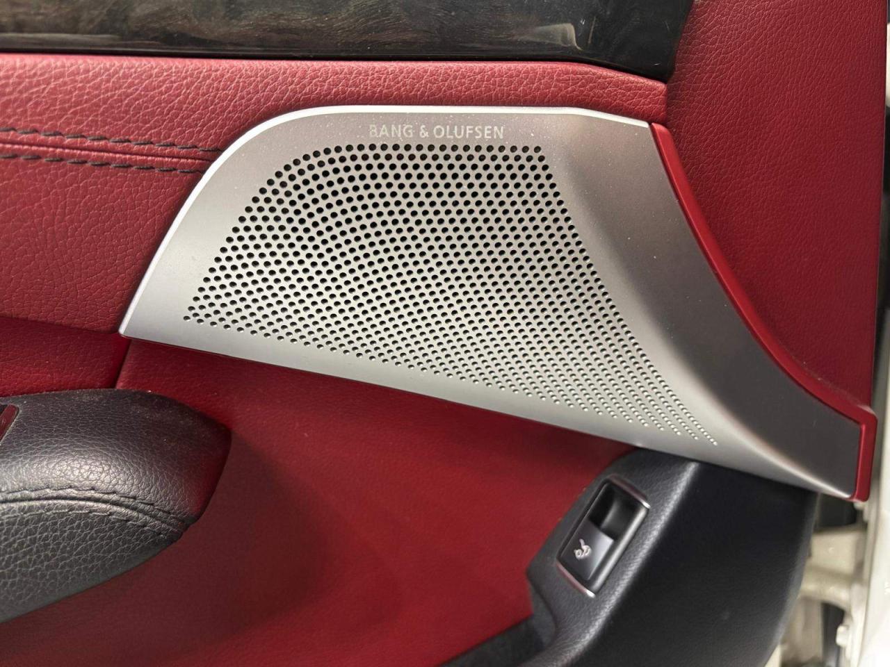 2014 Mercedes-Benz SL-Class 2dr Roadster SL 550 REBUILT $0 % DOWN FINANCE OAC Photo