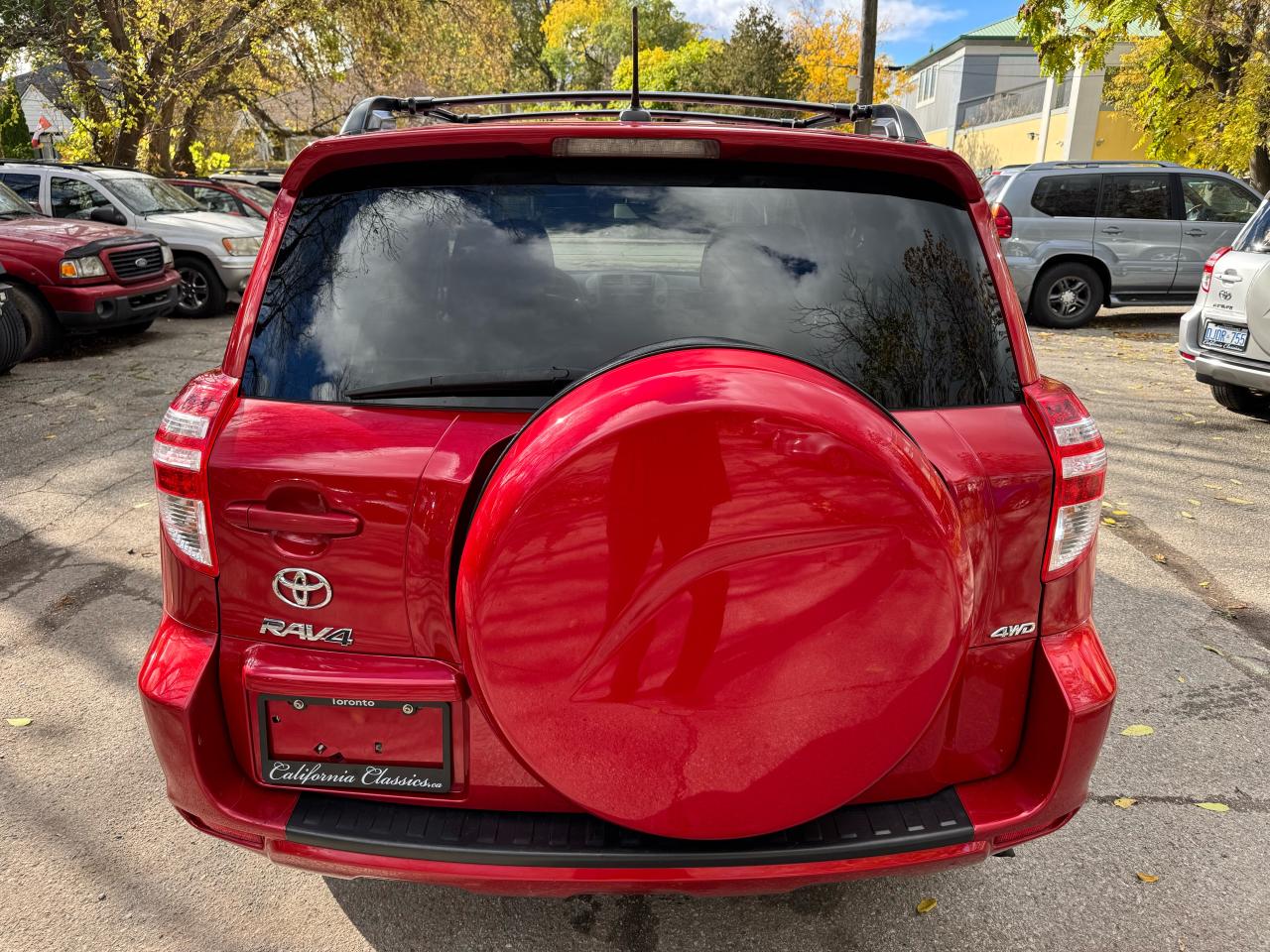 2012 Toyota RAV4 BASE - Photo #4