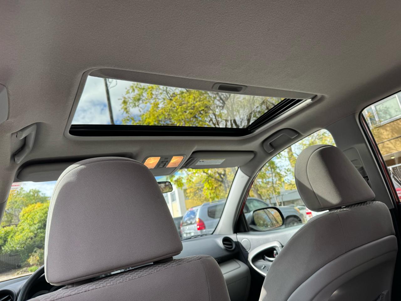 2012 Toyota RAV4 BASE - Photo #12