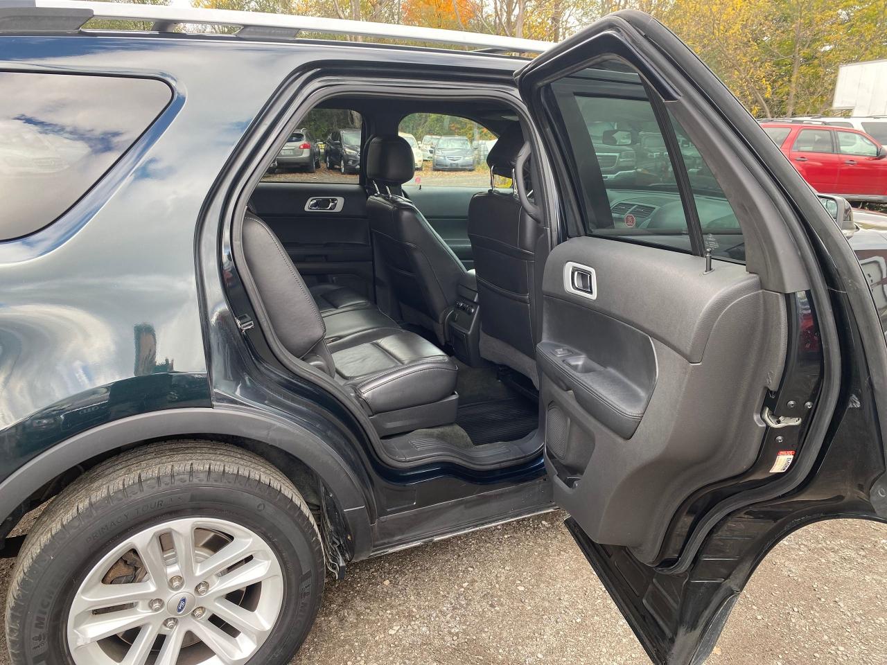2014 Ford Explorer XLT - Photo #5