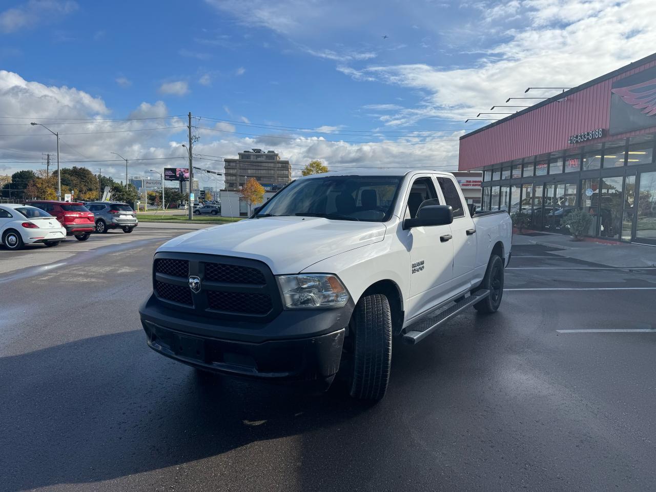 2018 RAM 1500 TRADESMAN 4x4 CREW CAB CAMERA BED COVER TOW PKG Photo2
