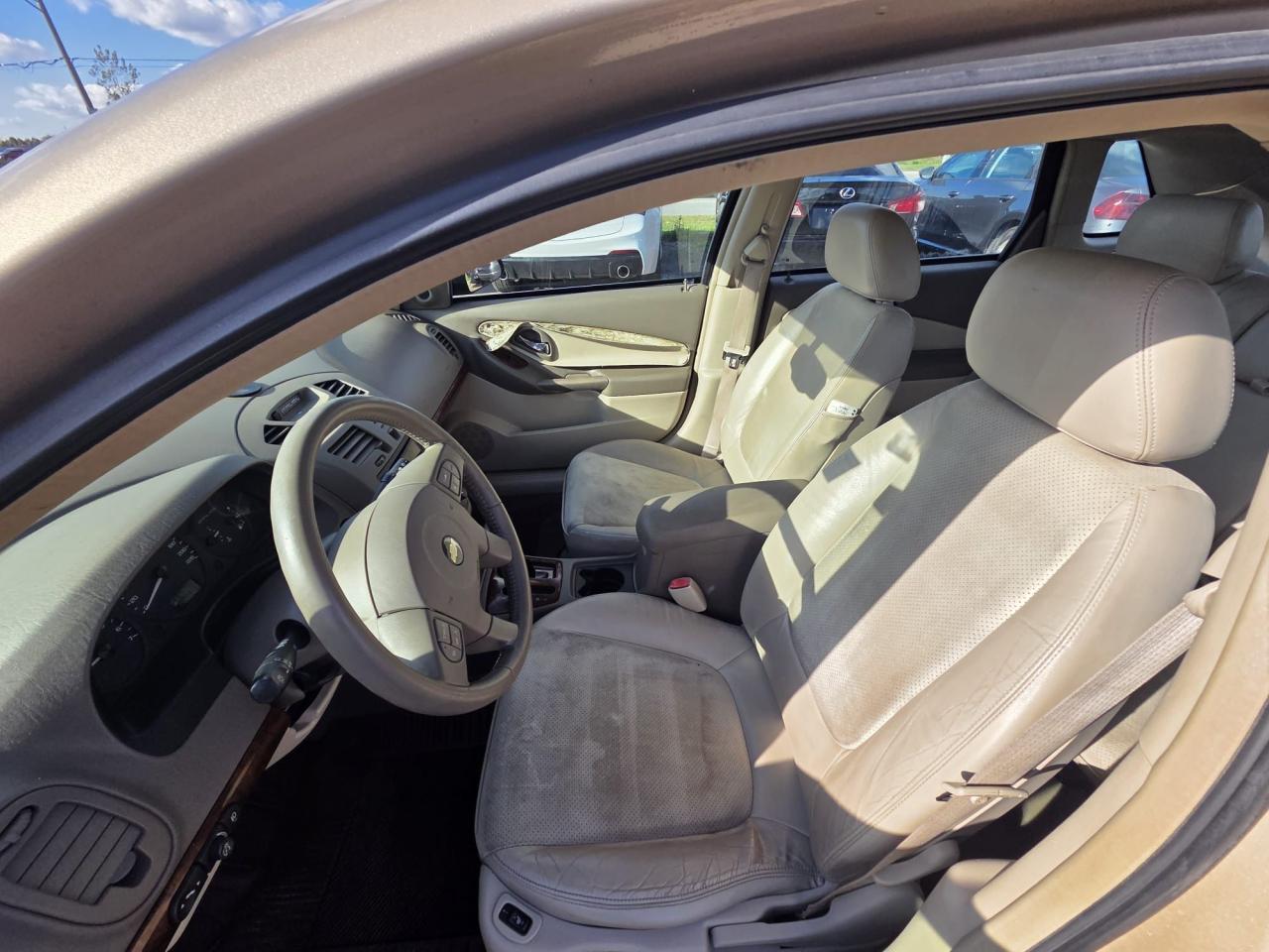 2004 Chevrolet Malibu LT, V6, ONLY AUTO, ONLY 172KMS, AS IS SPECIAL - Photo #12