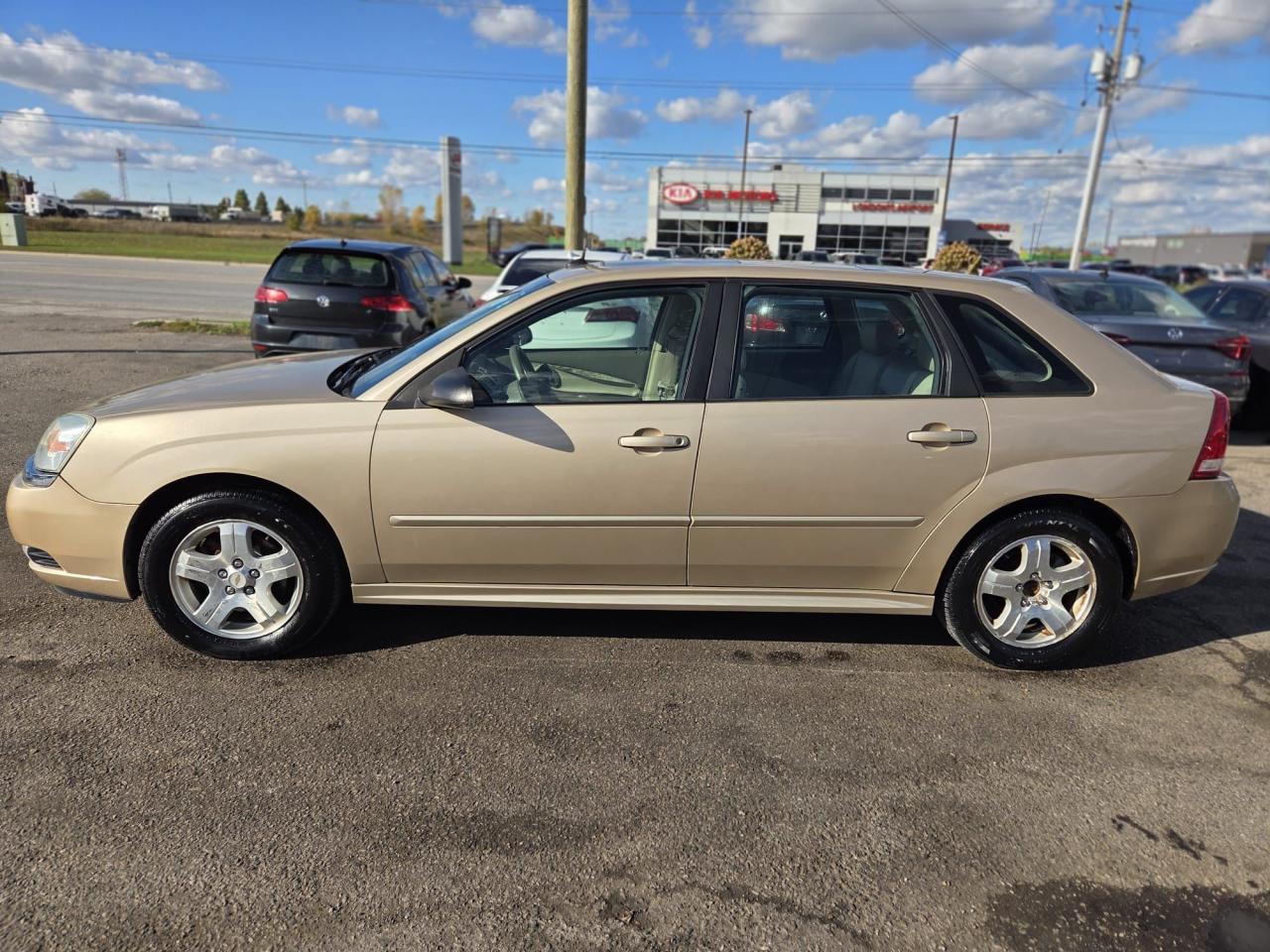 2004 Chevrolet Malibu LT, V6, ONLY AUTO, ONLY 172KMS, AS IS SPECIAL - Photo #2