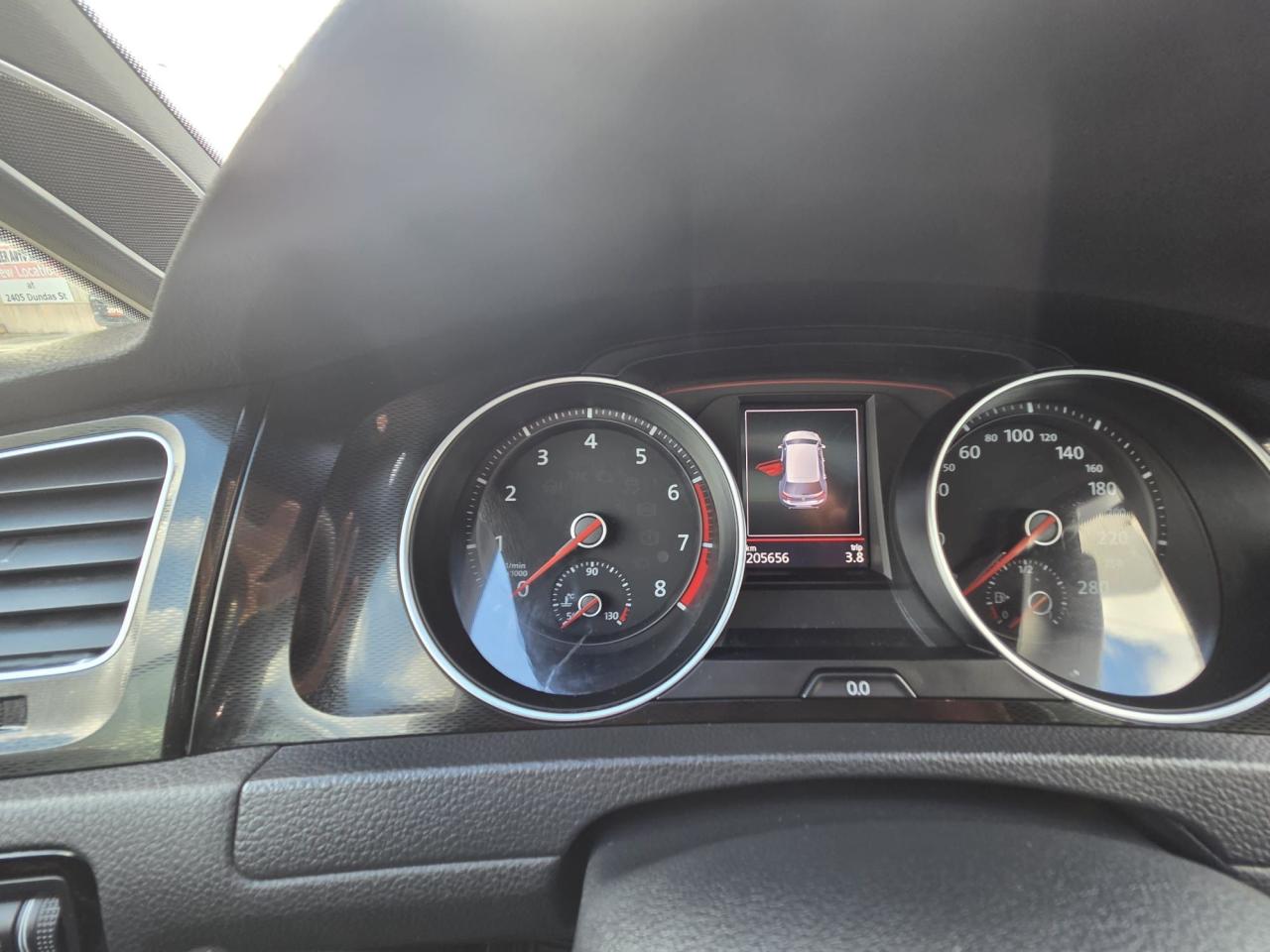 2017 Volkswagen GTI AUTOBAHN, LEATHER, AUTO, LOADED, AS IS SPECIAL - Photo #10