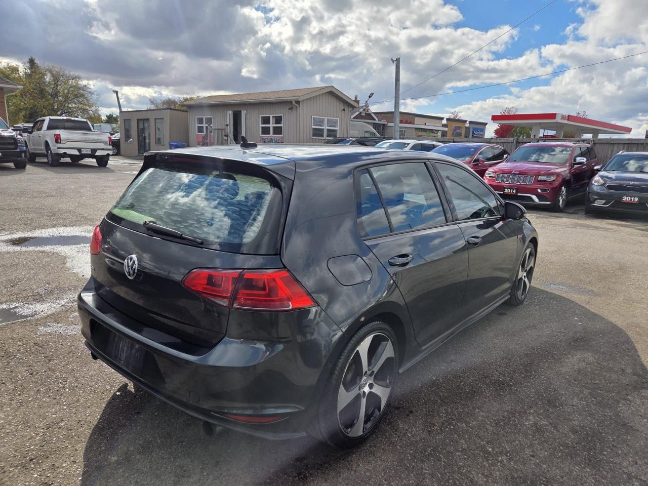 2017 Volkswagen GTI AUTOBAHN, LEATHER, AUTO, LOADED, AS IS SPECIAL - Photo #5