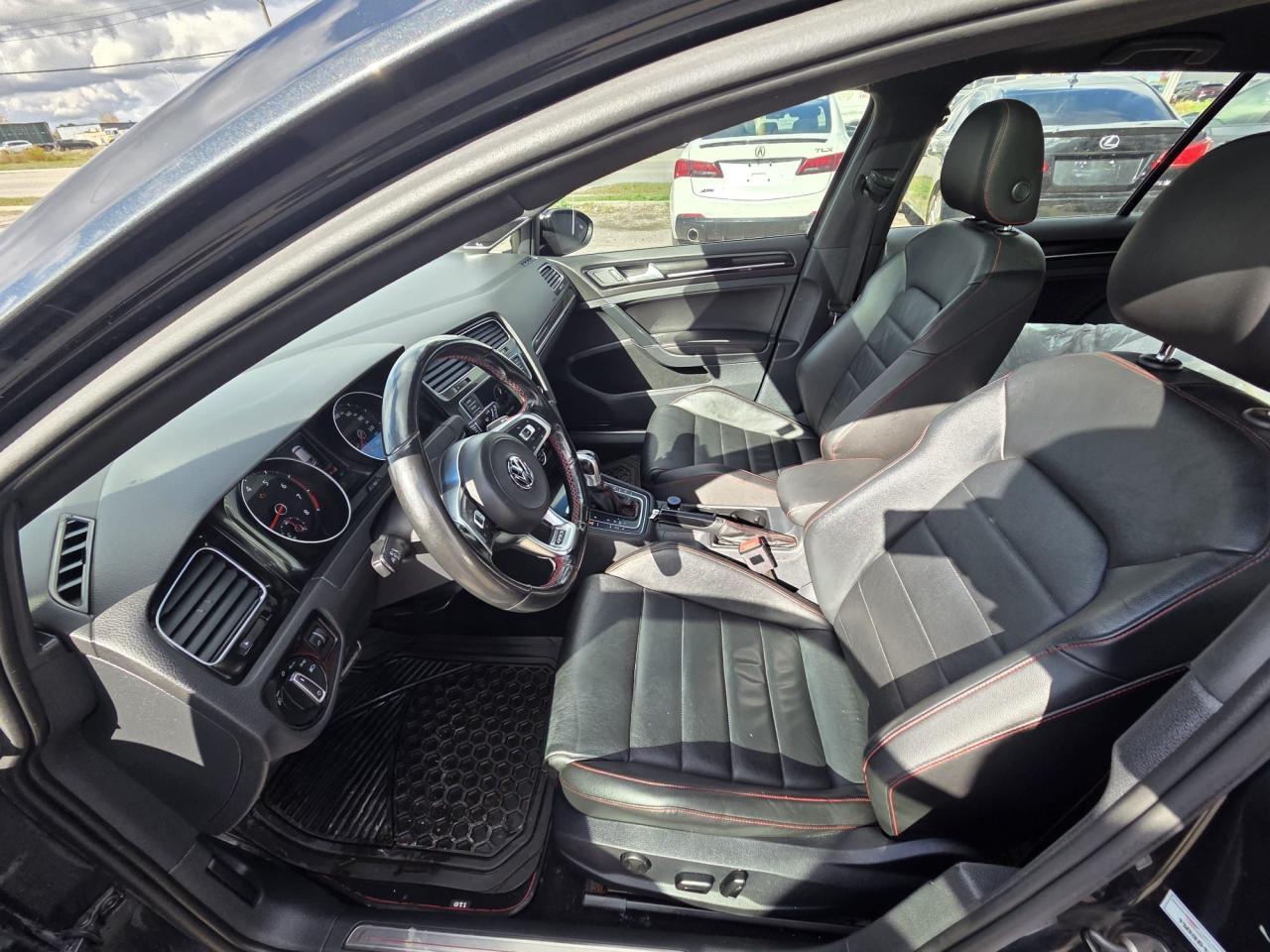 2017 Volkswagen GTI AUTOBAHN, LEATHER, AUTO, LOADED, AS IS SPECIAL - Photo #13