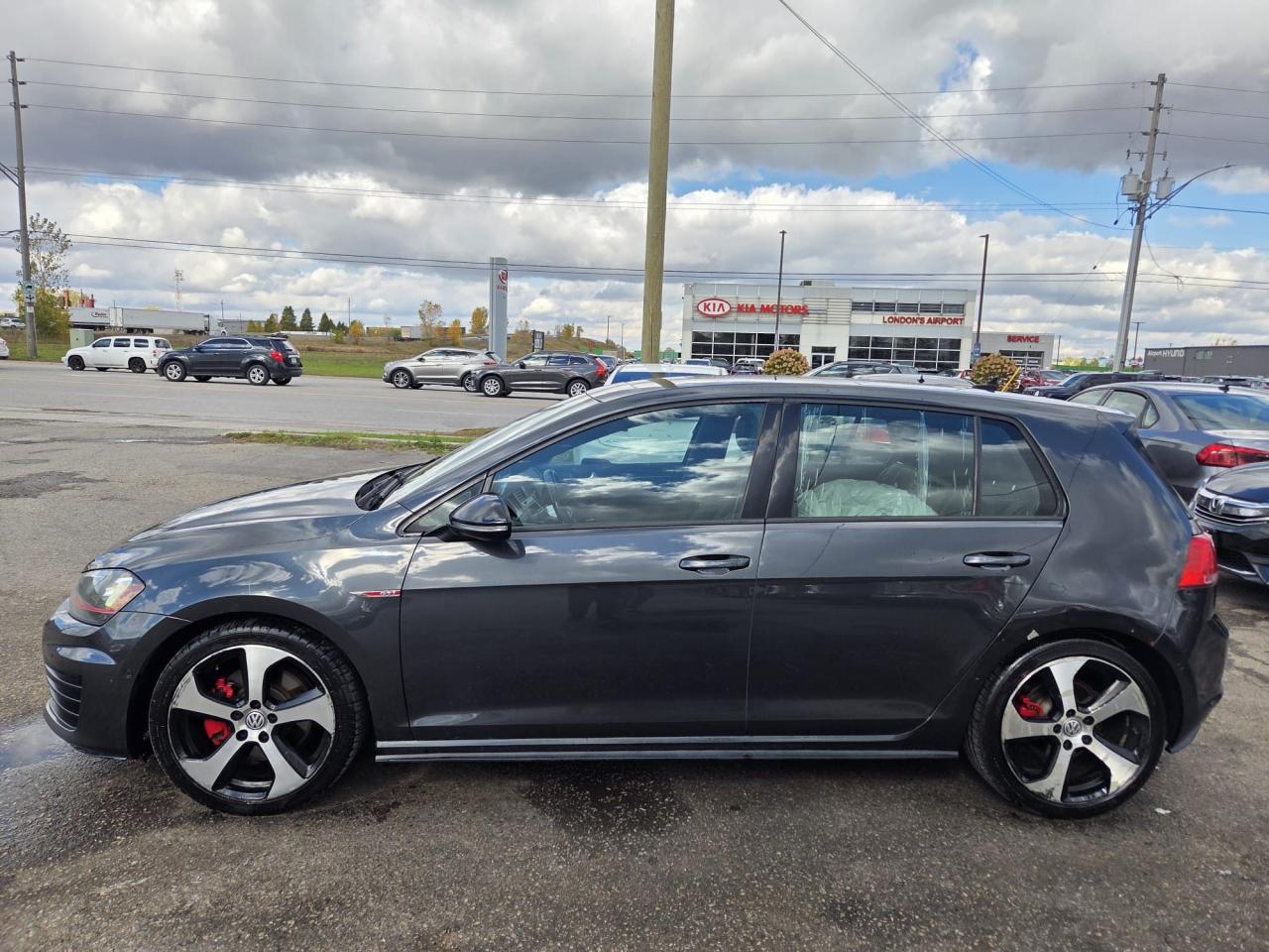 2017 Volkswagen GTI AUTOBAHN, LEATHER, AUTO, LOADED, AS IS SPECIAL - Photo #2