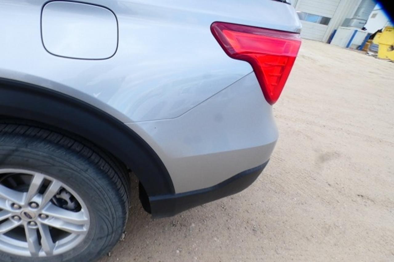 2024 Ford Explorer XLT 4WD w/Htd Leather, pano S/R, BUC - Photo #23