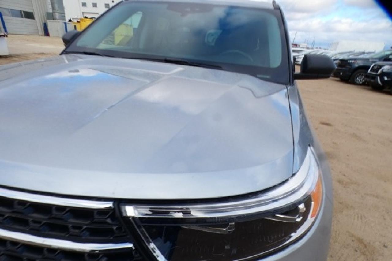 2024 Ford Explorer XLT 4WD w/Htd Leather, pano S/R, BUC - Photo #30