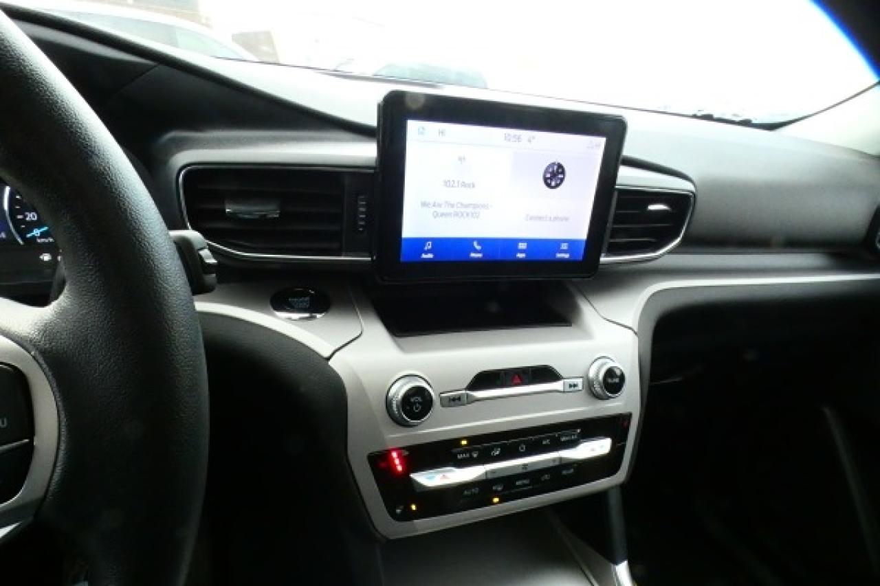 2024 Ford Explorer XLT 4WD w/Htd Leather, pano S/R, BUC - Photo #15