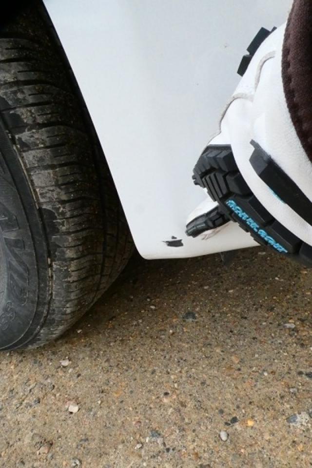 2024 Chrysler Grand Caravan SXT 2WD w/Htd cloth, Htd wheel, NAV, BUC - Photo #21