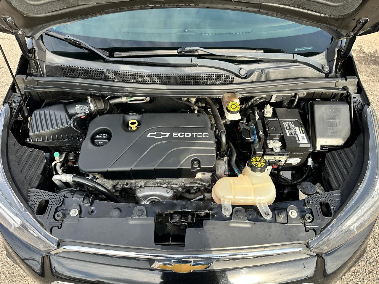 2018 Chevrolet Spark LT Cloth FM/XM A/C Bluetooth Backup Cam CarPlay Photo