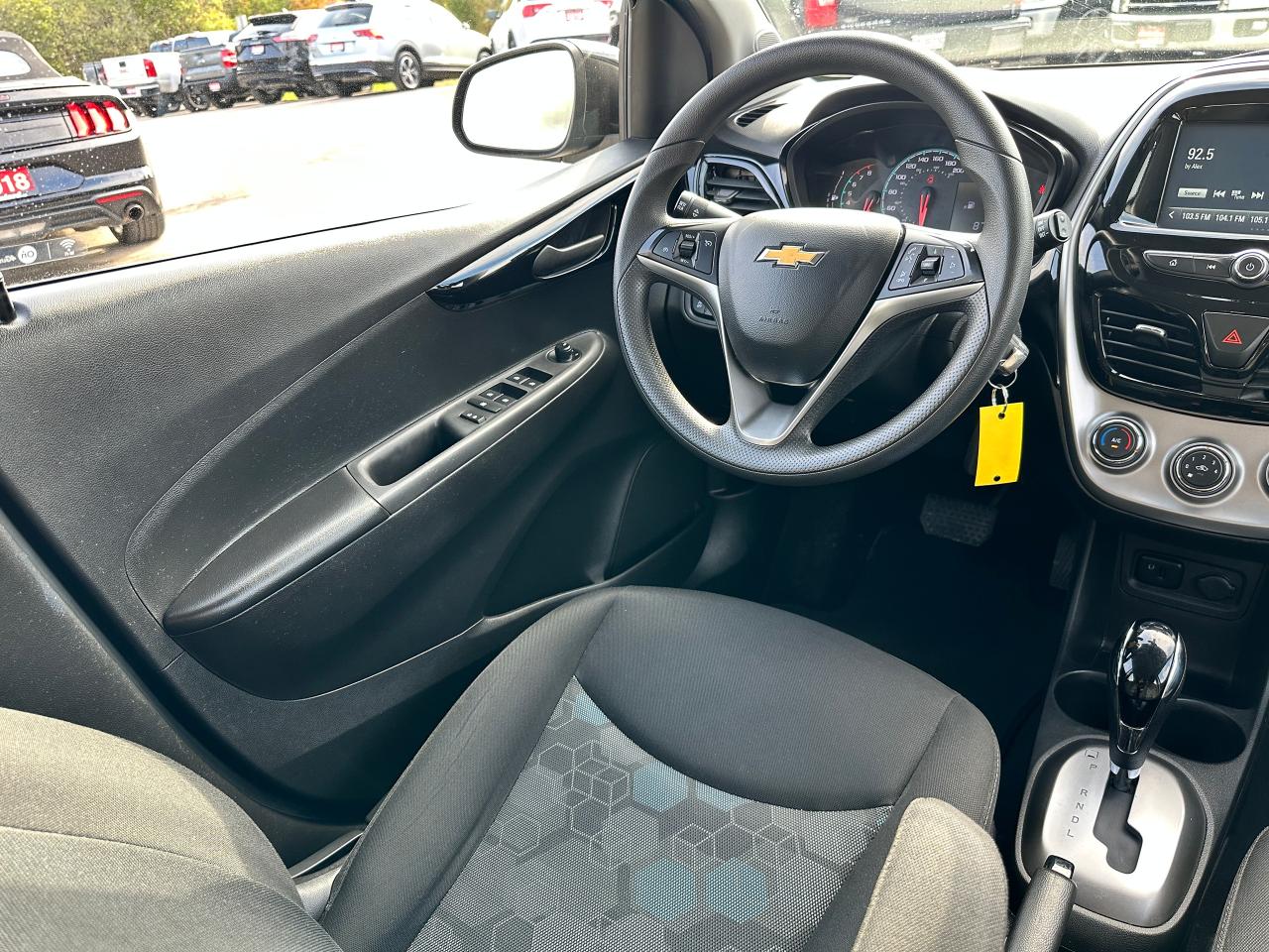 2018 Chevrolet Spark LT Cloth FM/XM A/C Bluetooth Backup Cam CarPlay Photo