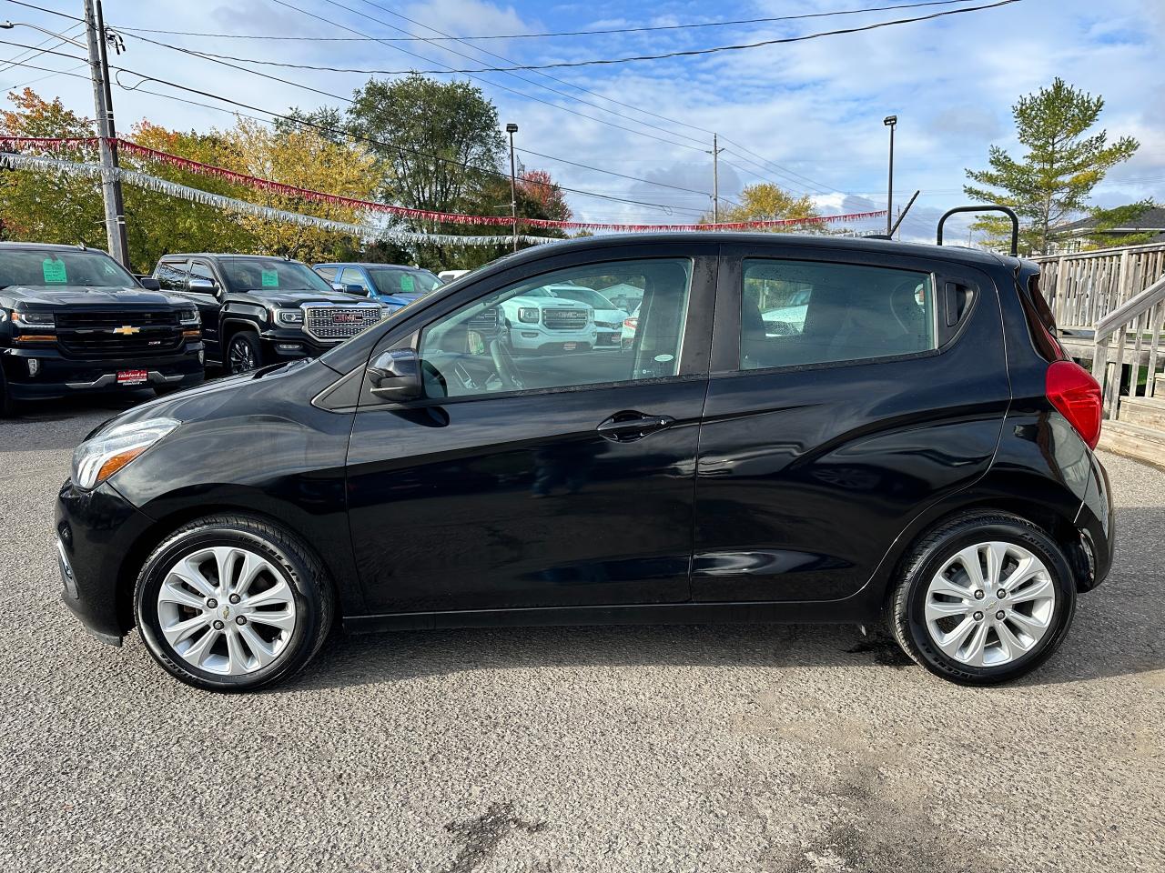 2018 Chevrolet Spark LT Cloth FM/XM A/C Bluetooth Backup Cam CarPlay Photo