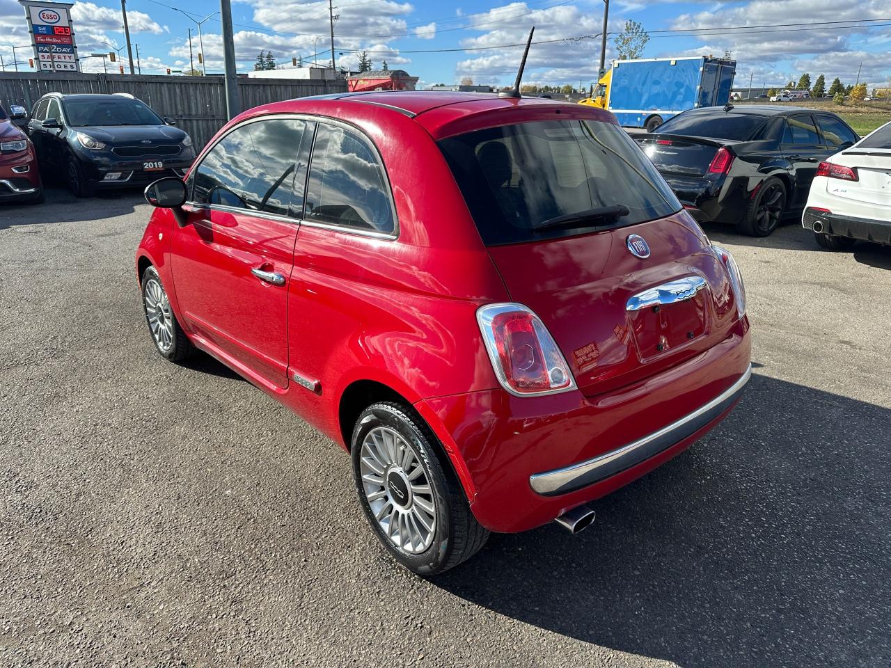 2014 Fiat 500 LOUNGE, AUTO, ONLY 55,000KMS, LEATHER, CERTIFIED - Photo #3
