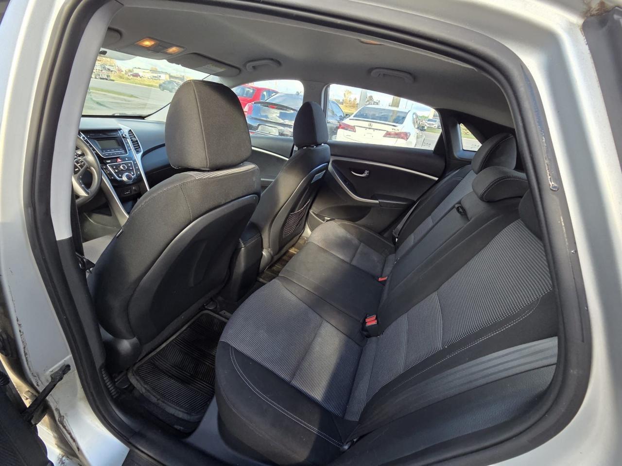 2013 Hyundai Elantra GT GL, AUTO, HATCH, 4 CYLINDER, AS IS SPECIAL - Photo #14
