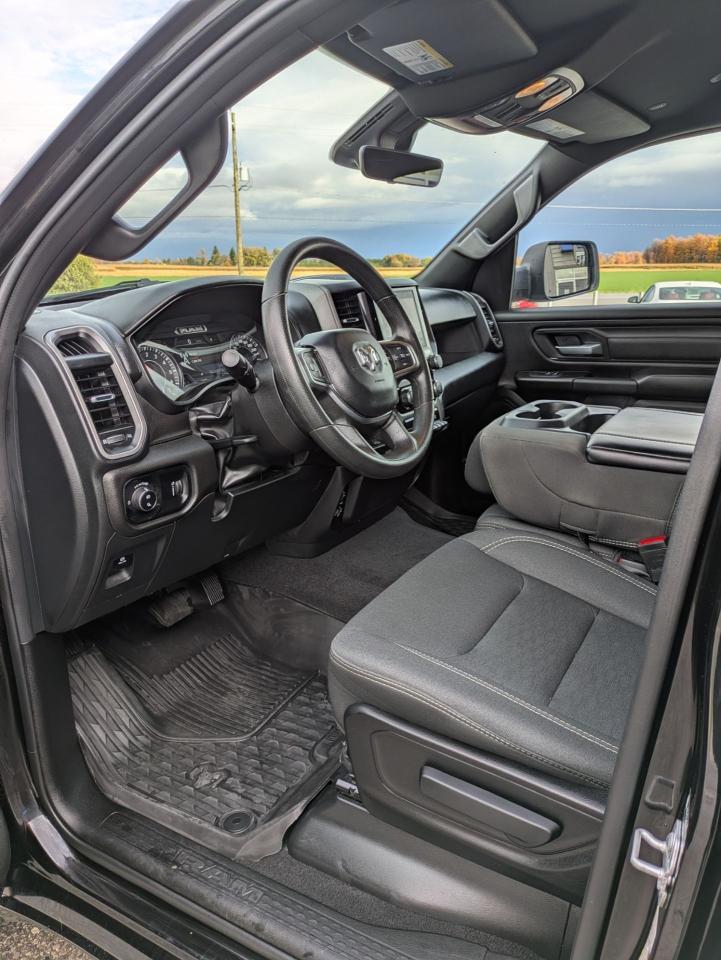 2025 RAM 1500 Warlock 4x4 Crew Cab 5'7" Box - Photo #10