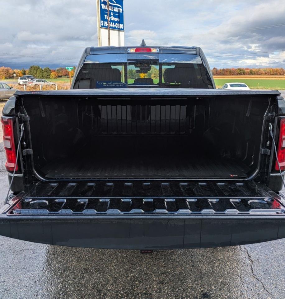 2025 RAM 1500 Warlock 4x4 Crew Cab 5'7" Box - Photo #15