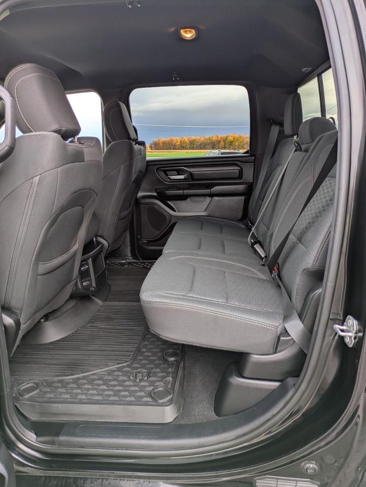 2025 RAM 1500 Warlock 4x4 Crew Cab 5'7" Box - Photo #17