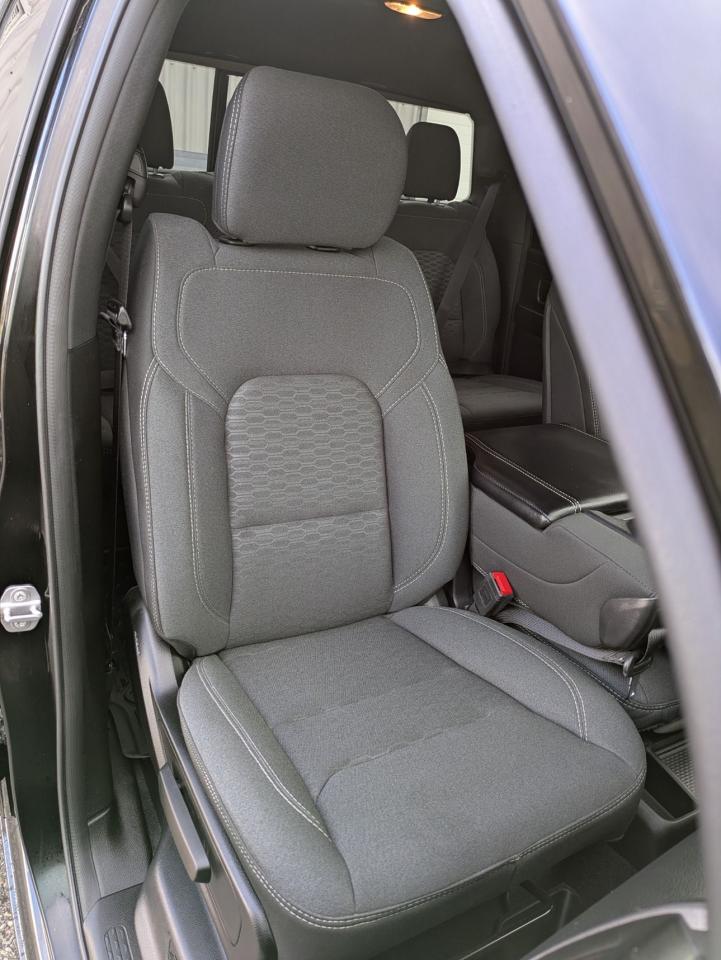 2025 RAM 1500 Warlock 4x4 Crew Cab 5'7" Box - Photo #21