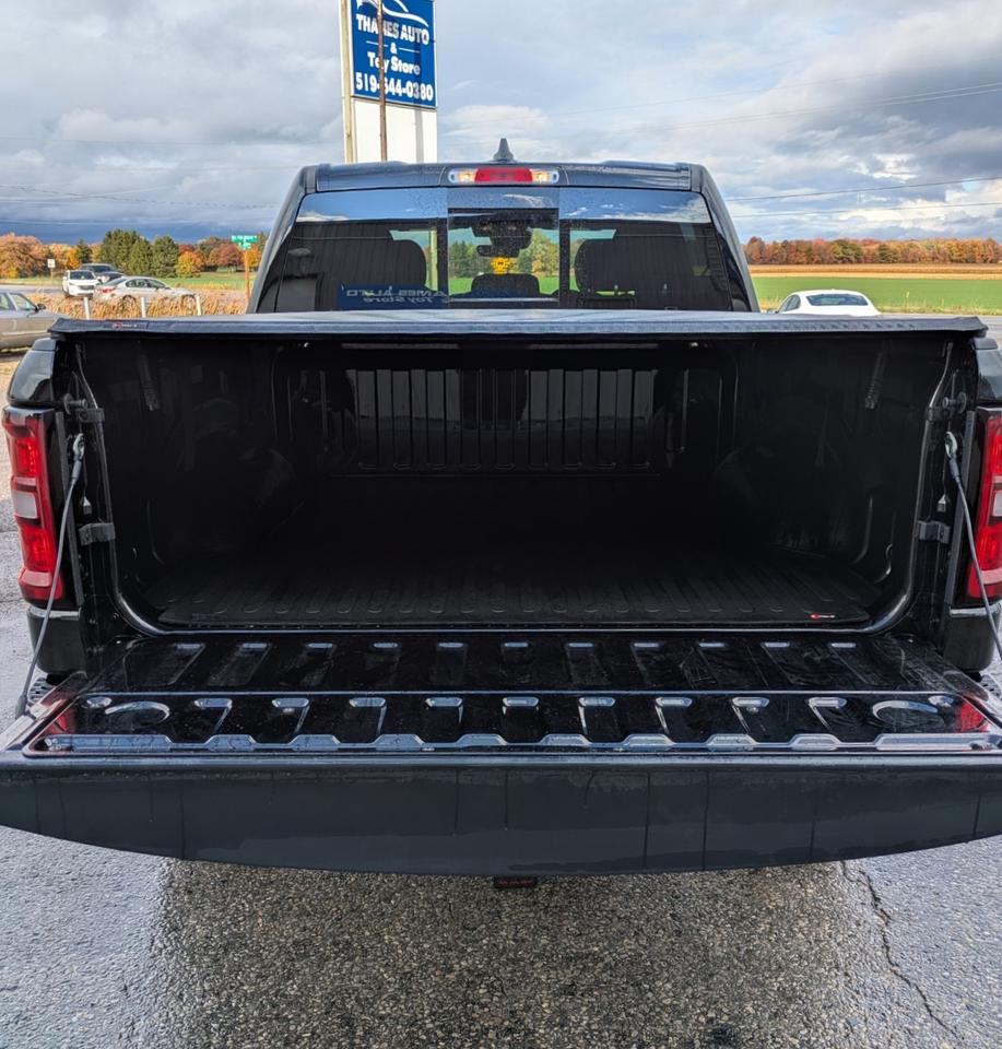 2025 RAM 1500 Warlock 4x4 Crew Cab 5'7" Box Photo