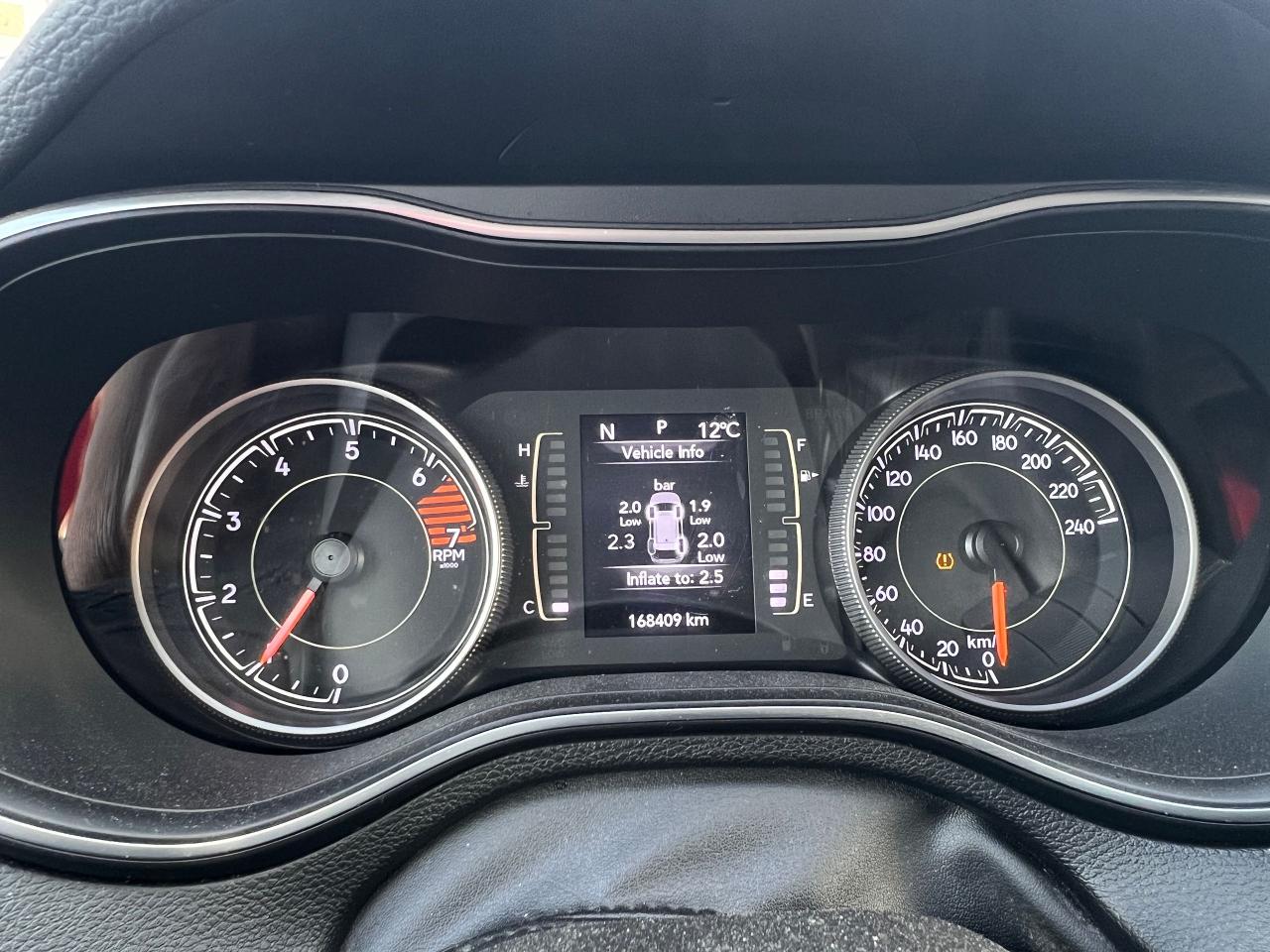 2019 Jeep Cherokee NORTH 4X4 - Photo #3